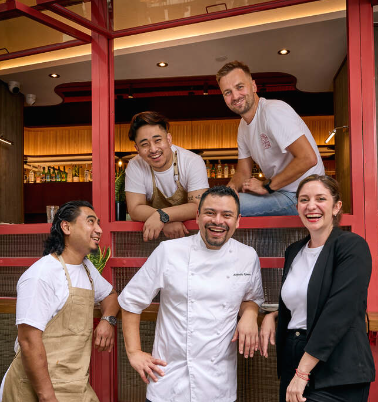 為了呈獻獨特的墨西哥風味,由富有經驗的墨西哥行政總廚Alejandro Ramírez Pérez帶領團隊。