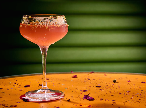 ichelada啤酒雞尾酒揉合傳統和創新口味,經典款式用番茄汁、橙汁、辣椒醬、柑橘、鹽、胡椒及啤酒調製Classic Michelada(HK$88)