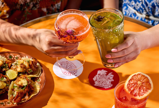 龍舌蘭酒做基酒調製各款甜酸清爽Margarita雞尾酒,推介Sage Margarita(HK$88),混合龍舌蘭酒、柑橘、自家製鼠尾草糖漿及杏桃