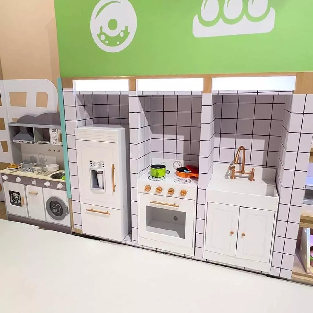 還有多款煮食爐具、食材和手推車,煮好食物還可以馬上打卡,小朋友都十分喜歡。