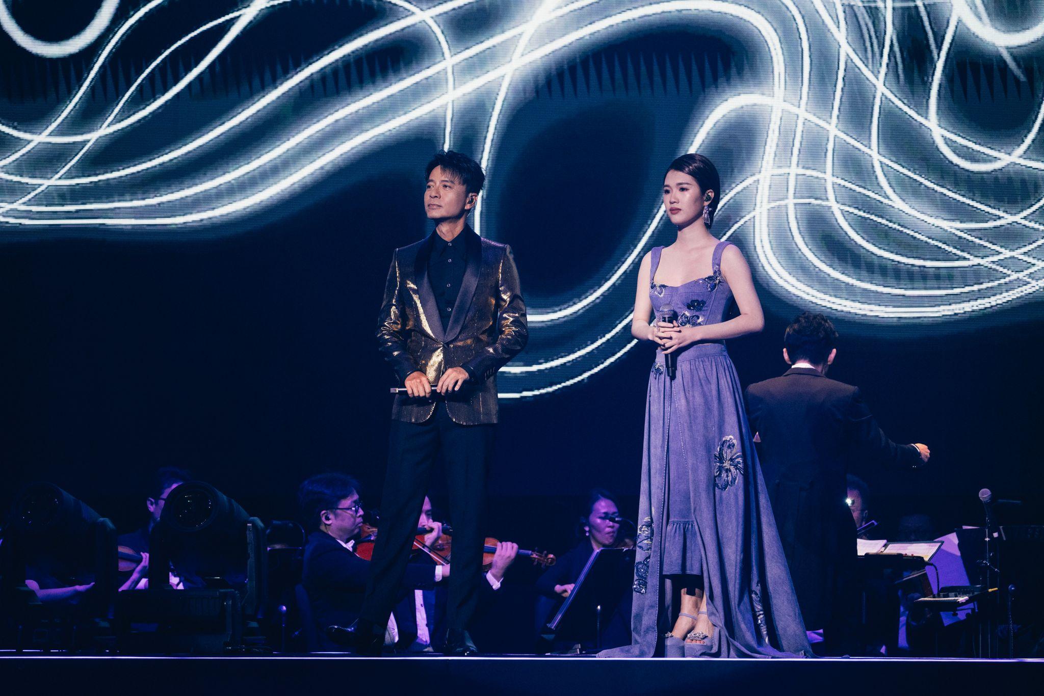 李克勤於澳門倫敦人與澳門管弦樂團舉行一連四場《我們的交響樂演唱會》。