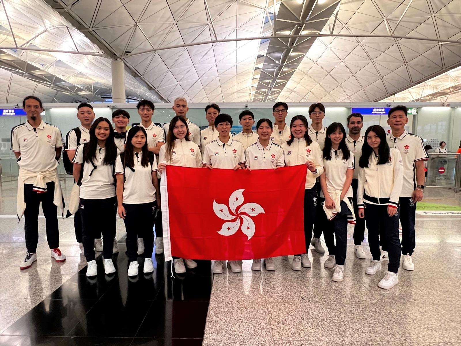 劍擊港隊今早出發前往杭州。(港協暨奧委會圖片)