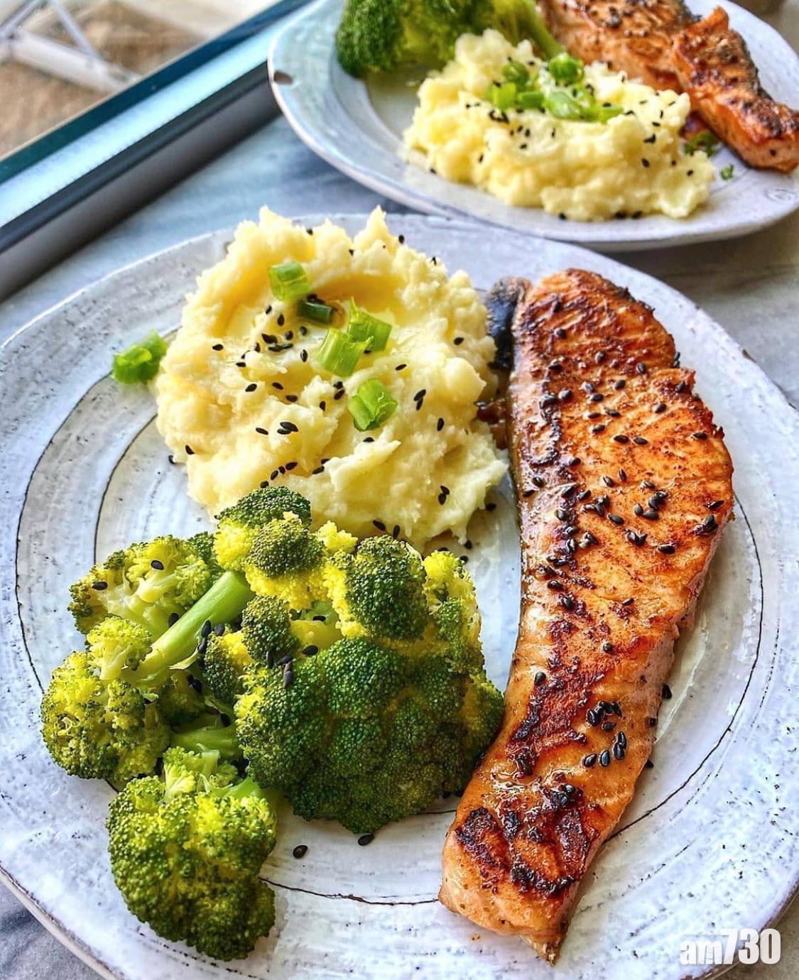 西蘭花屬減肥食譜上常見的食物。(instagram@misterrprotein)