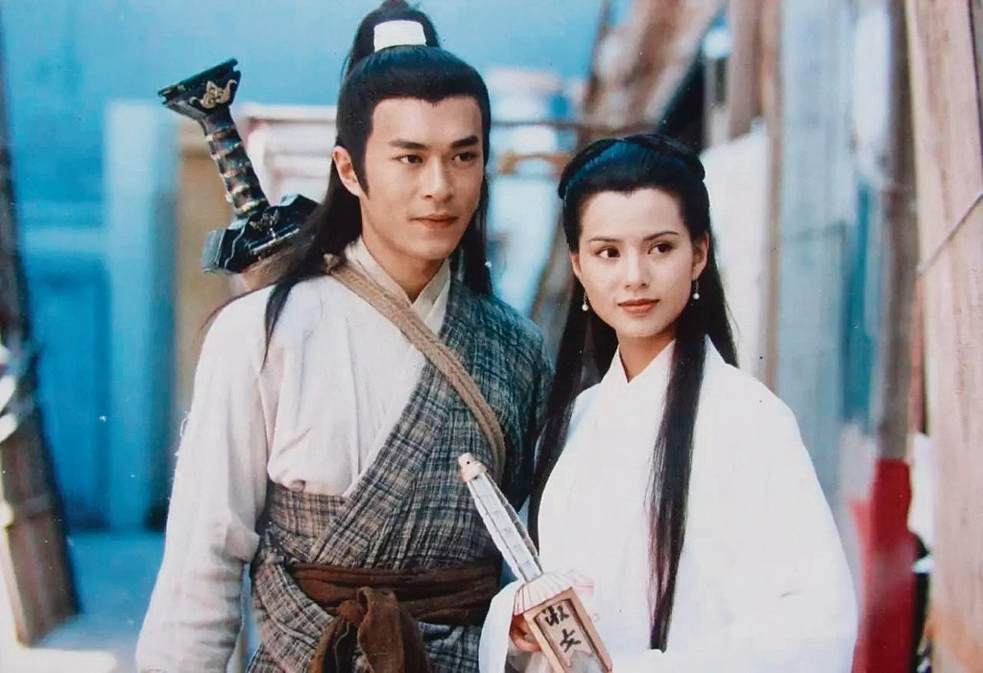 57歲李若彤可算是不老小龍女。(李若彤微博)