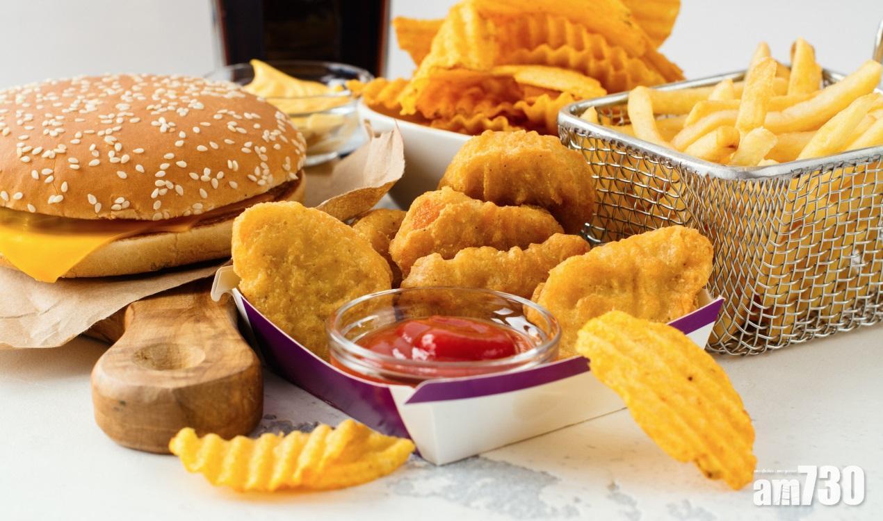 不少油炸食物都含有反式脂肪。