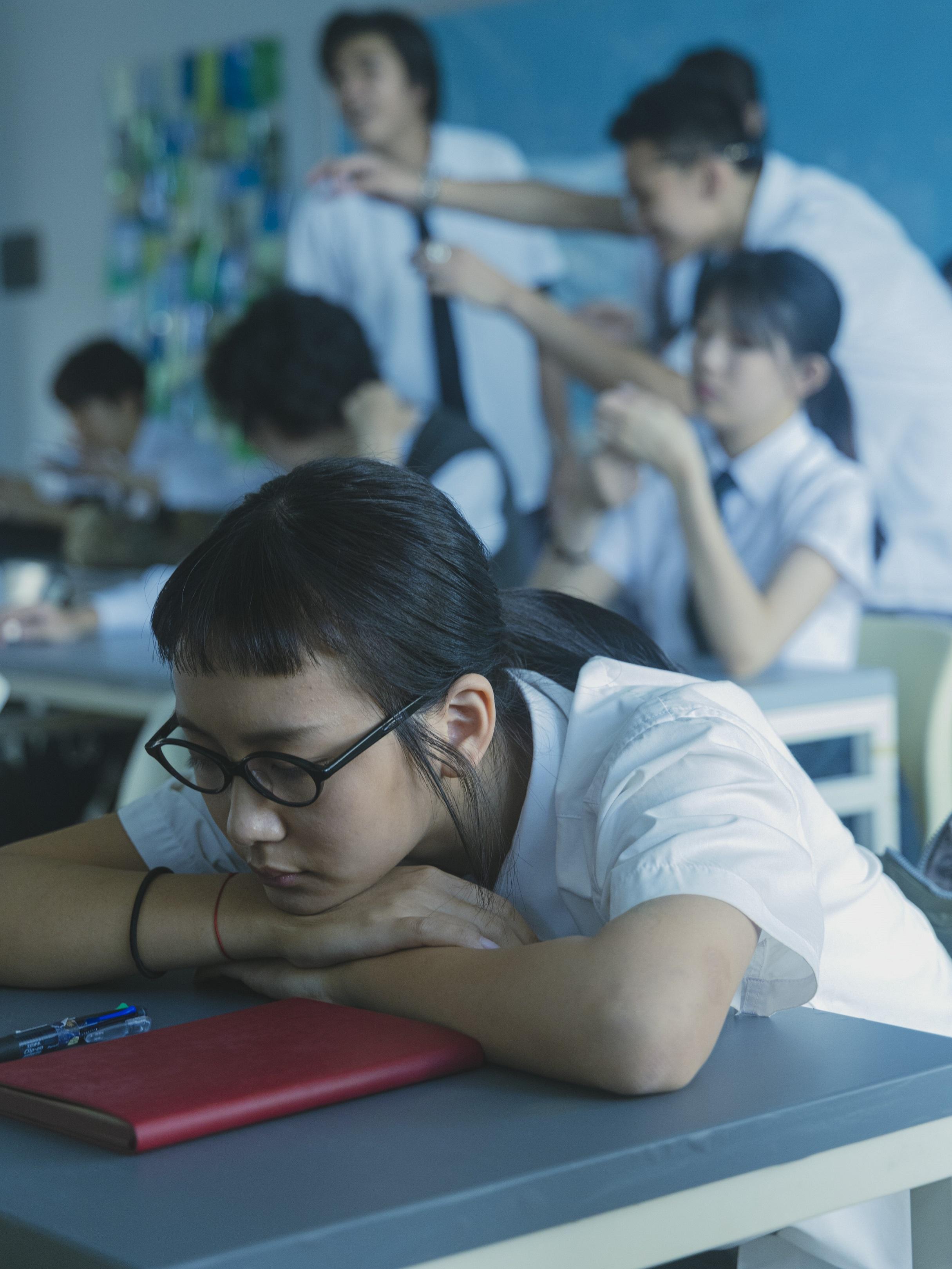 Marf在《那年盛夏我們綻放如花》演的楊悅盈個性強悍獨立,受同學排擠。