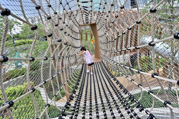 渠務署泵房上建公園 甯漢豪:項目體現一地多用 提供意想不到休憩空間 (政府新聞網圖片)