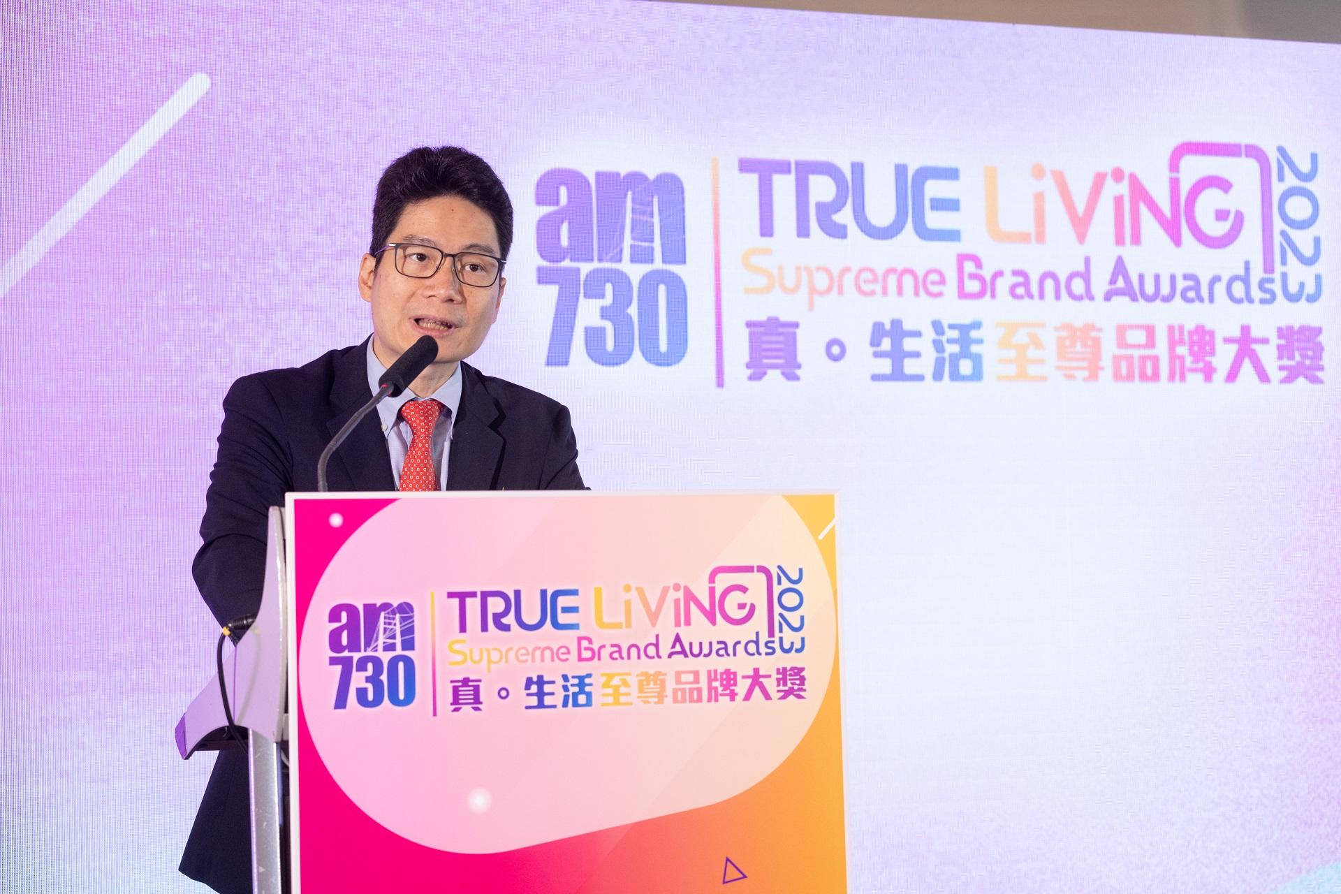 財經事務及庫務局副局長陳浩濂太平紳士呼籲大家共同推動本地經濟發展。