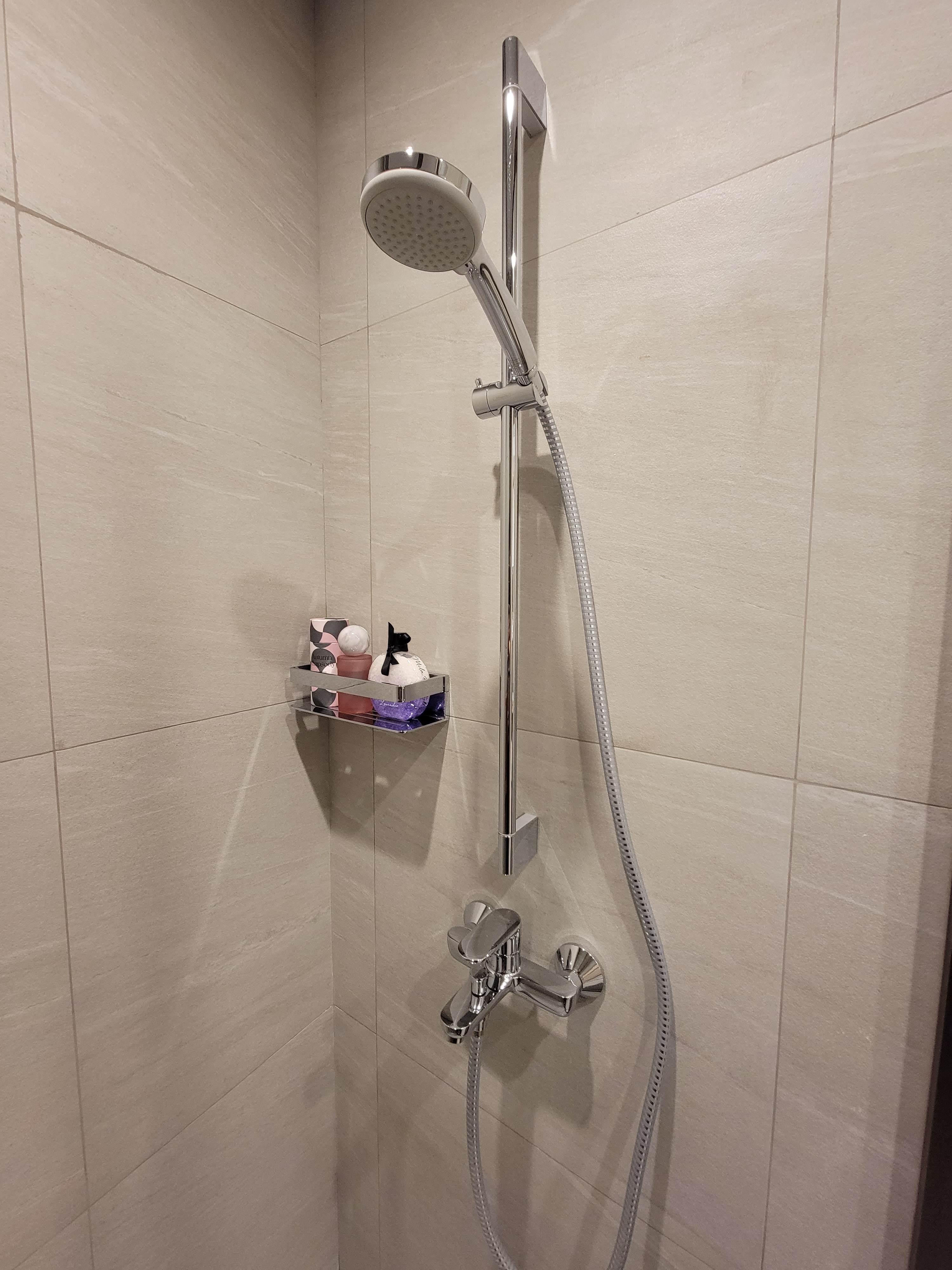 長沙灣 煥然懿居第三座示範單位 一房 有裝