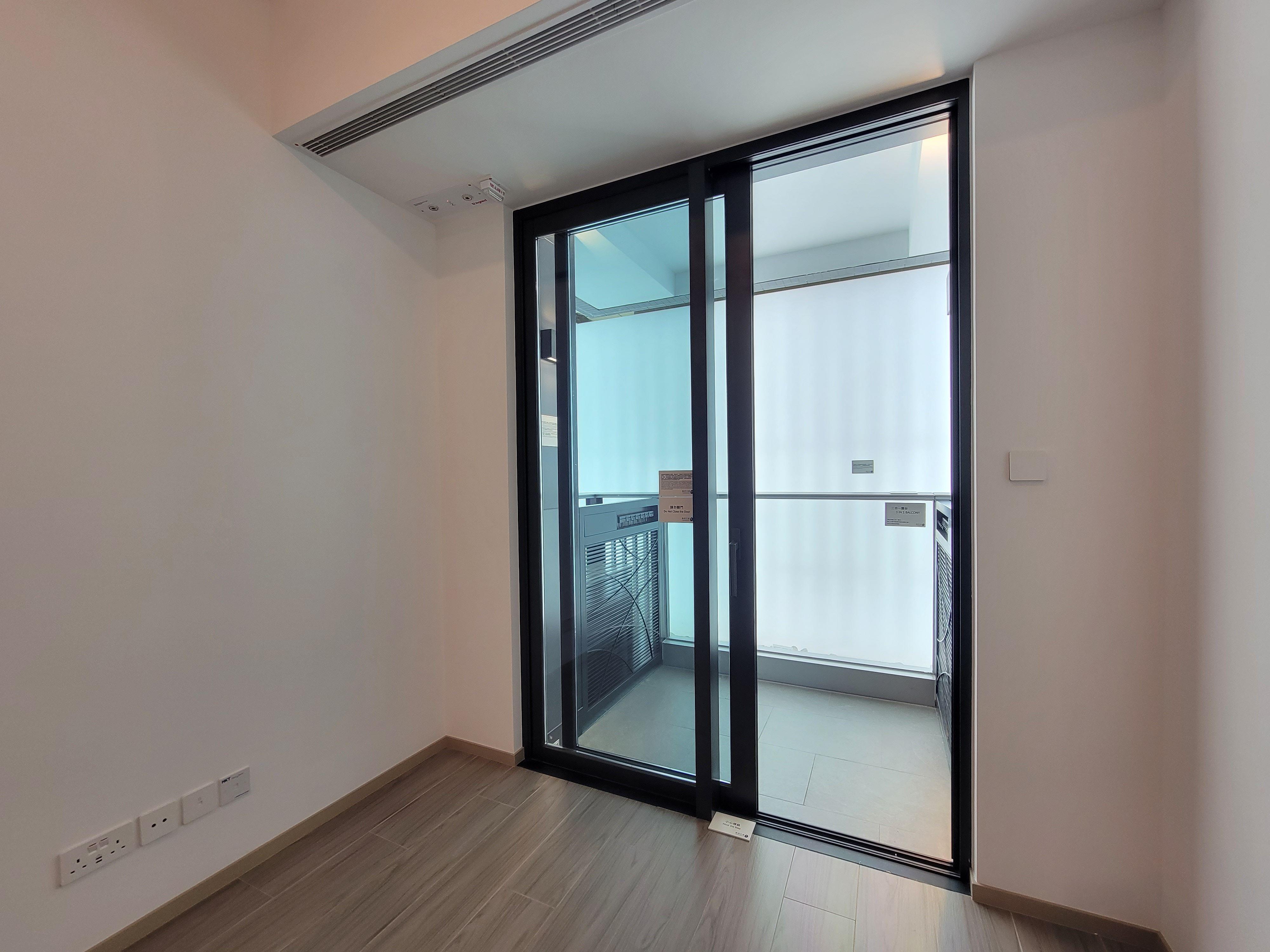 長沙灣 煥然懿居第三座示範單位 兩房 無裝