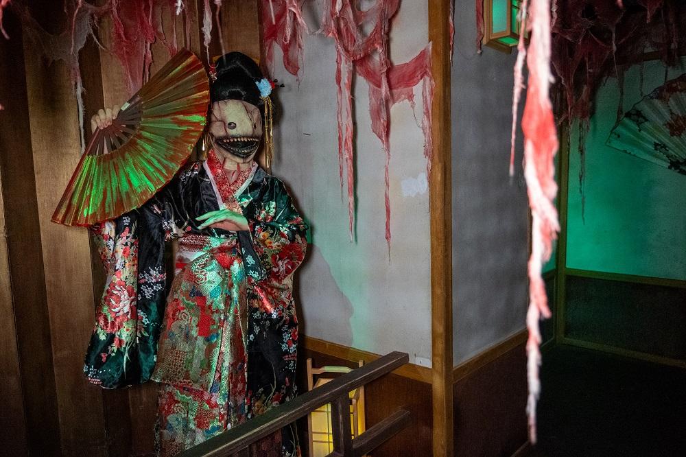 在高峰樂園與鬼魂搏鬥──妖怪の森