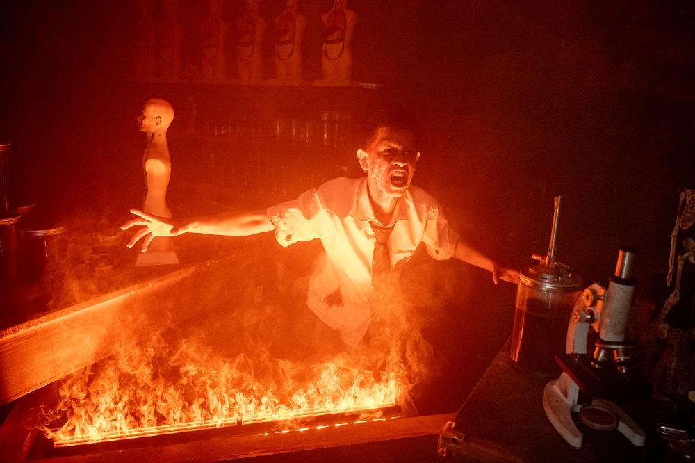 於荒廢校園展開驚慄之旅──怨靈鬼校