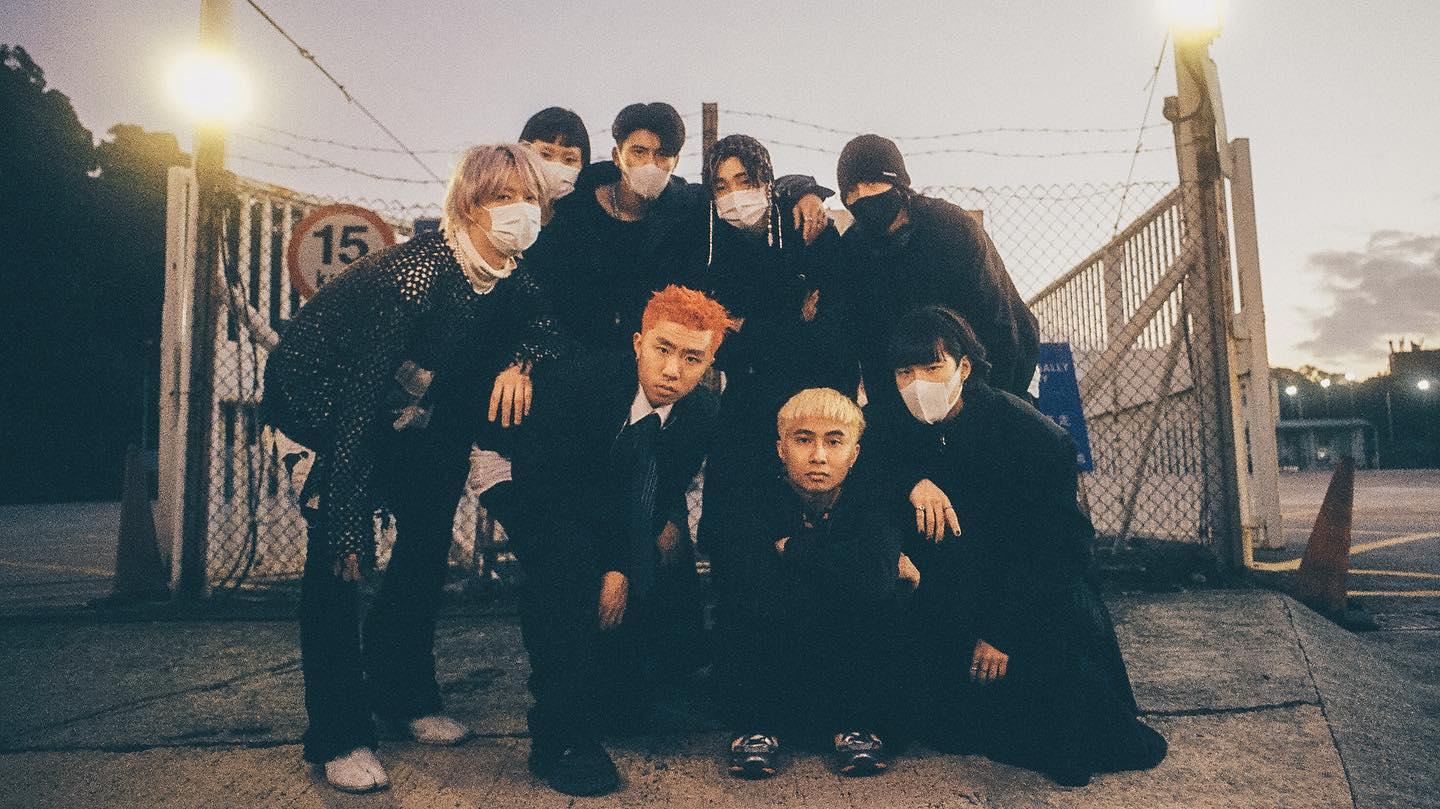 光頭幫Tomfatki身於香港天水圍,福正、阿奇、賴泰是主要成員。