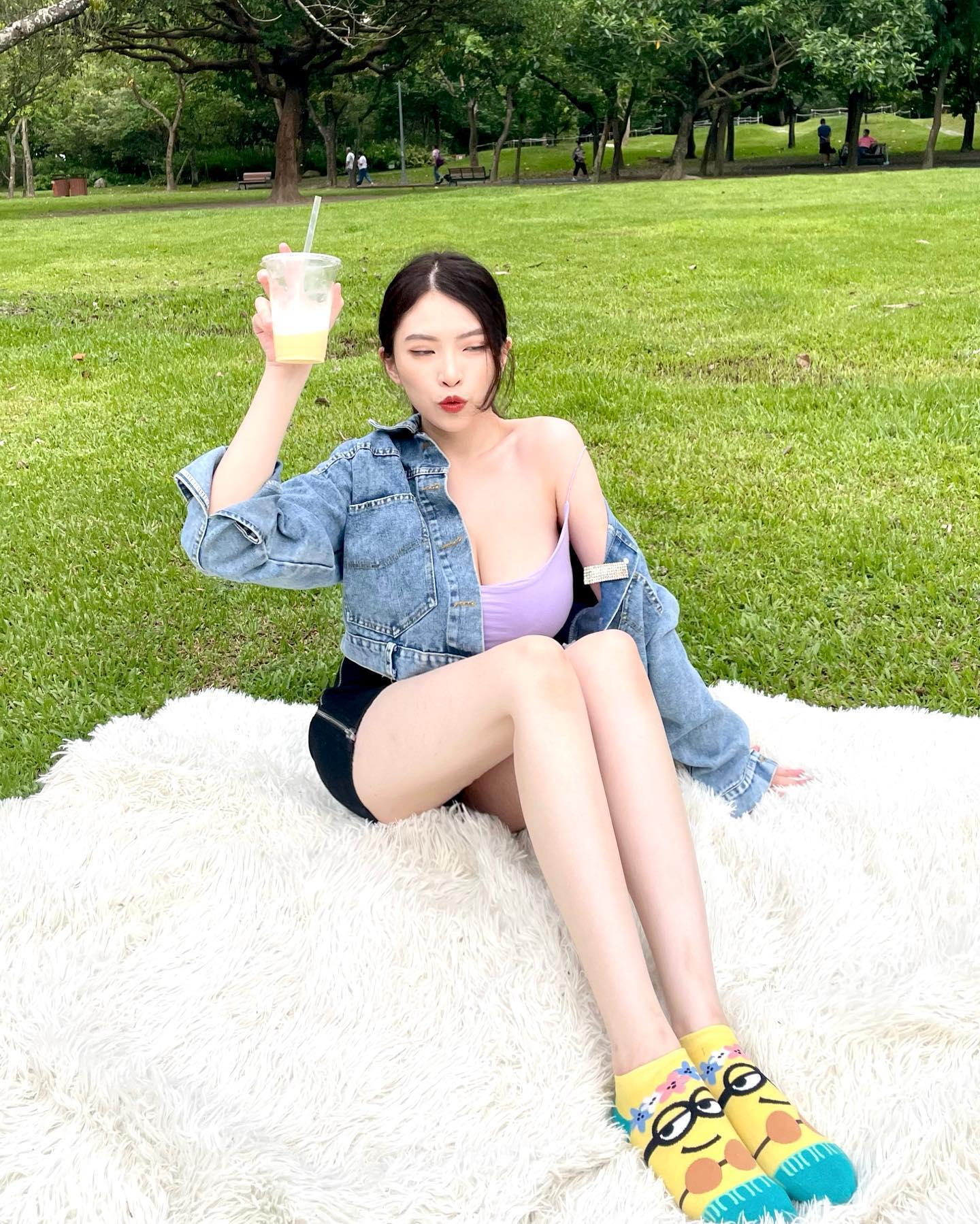 二壘妹江宛庭IG近15萬Follwers(二壘妹江宛庭IG)