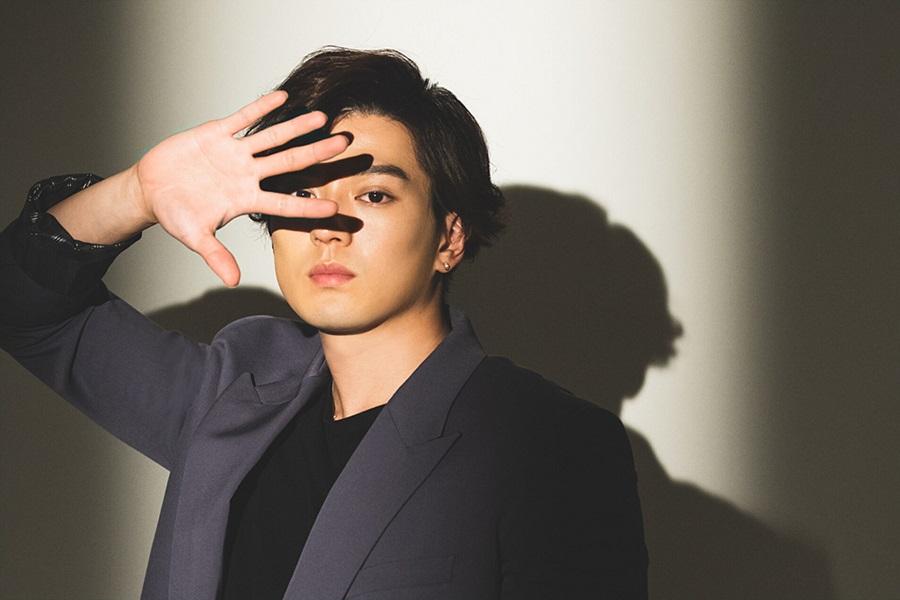 真人版《海賊王》索隆男星 新田真劍佑愛雙下巴妹