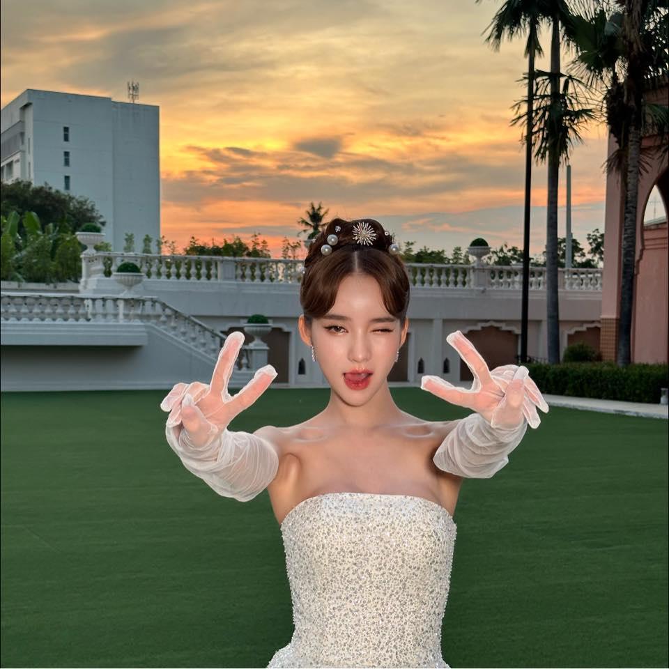 泰國最靚跨性別人士Yoshi(Rinrada Thurapan) IG252萬追蹤(Rinrada Thurapan IG)