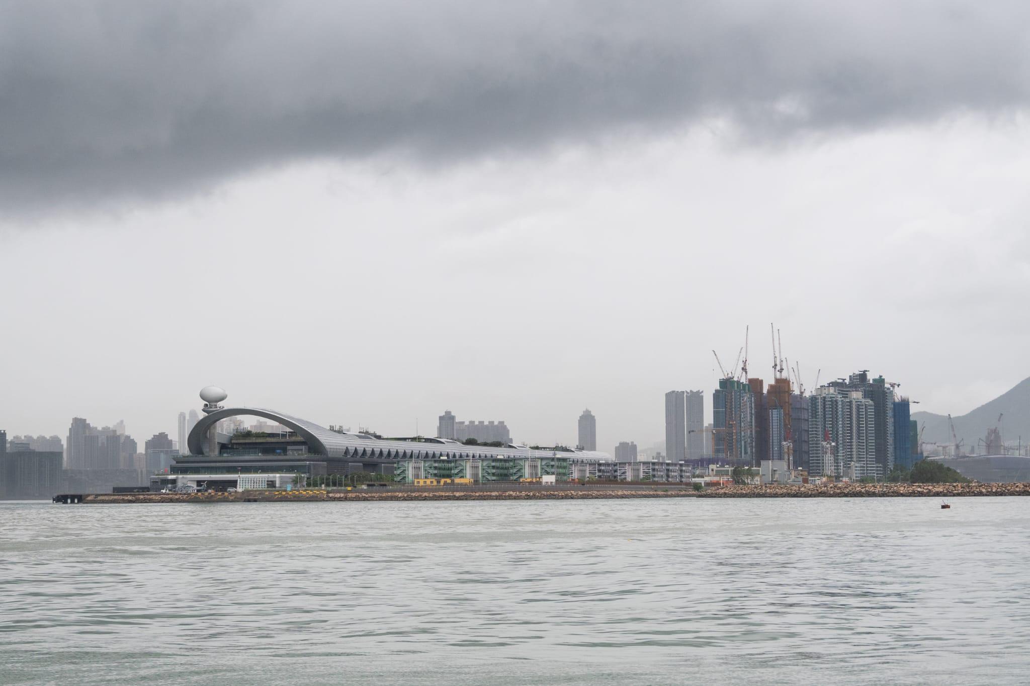 立法會「A4聯盟」倡議興建「九東雲巴」跨海橋 初步估算造價70億(陳奕釗攝)