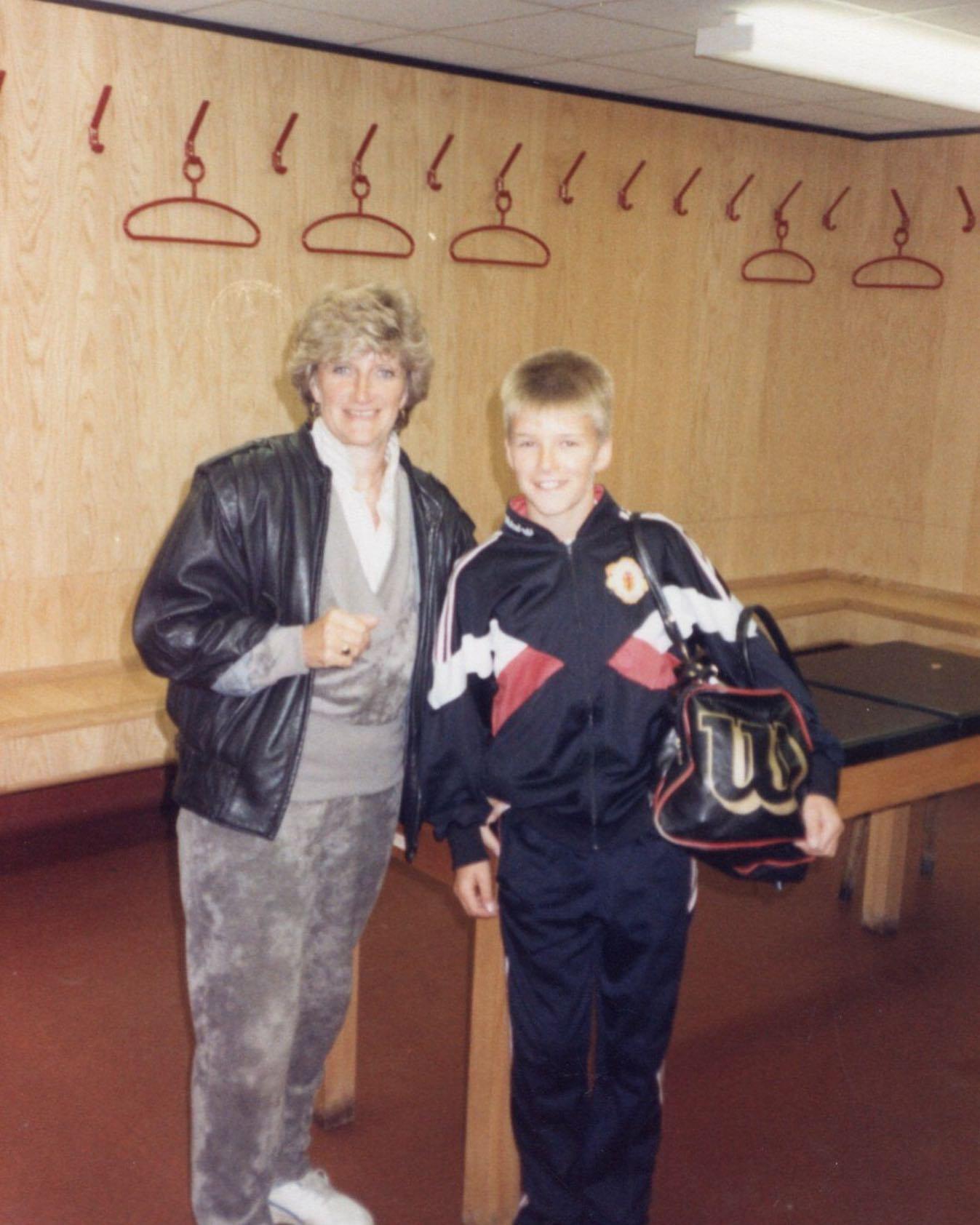 前曼聯球星碧咸(David Beckham )兒時照。(碧咸FACEBOOK)