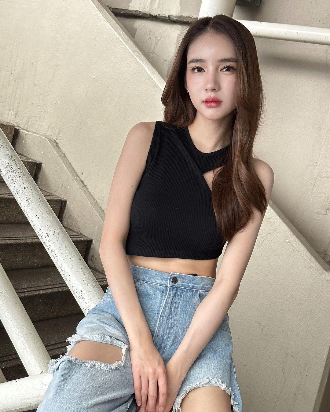 泰國最靚跨性別人士Yoshi(Rinrada Thurapan) IG252萬追蹤(Rinrada Thurapan IG)