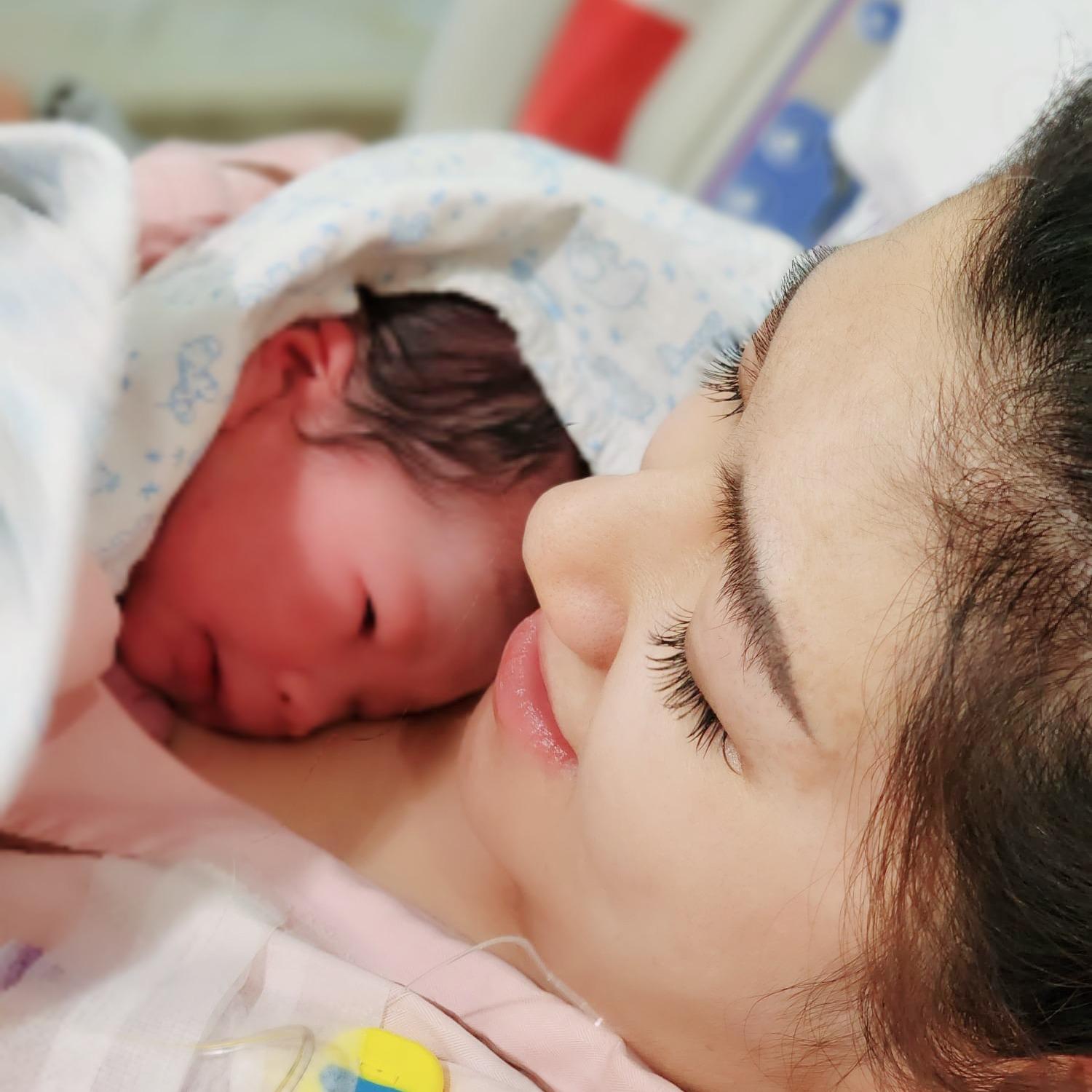 任家萱Selina早前POST出「微優雅生產」小腰果幸福照。(任家萱Selina IG)