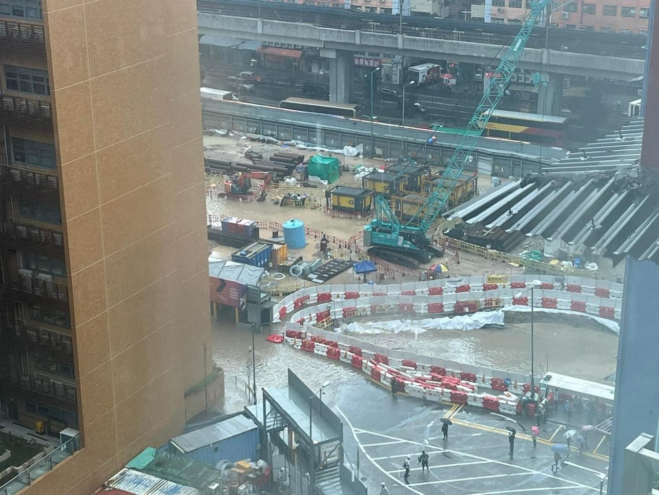 觀塘多處水浸(fb「車cam L(香港群組)」圖片)