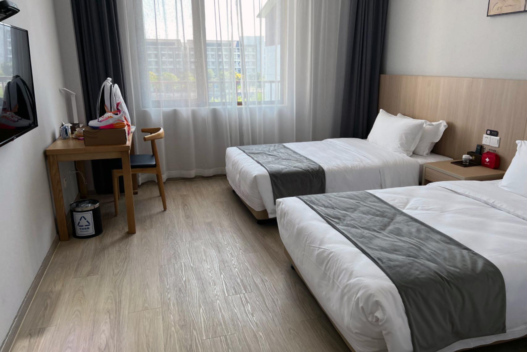 杭州亞運立會議員陳仲尼任紹興站火炬手 被問邊位?|Ray Online(陳仲尼Fb圖片)