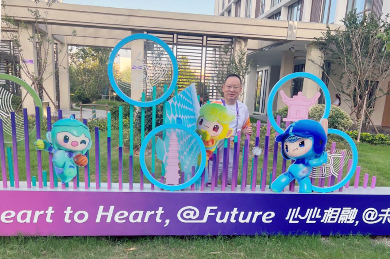 杭州亞運立會議員陳仲尼任紹興站火炬手 被問邊位?|Ray Online(陳仲尼Fb圖片)