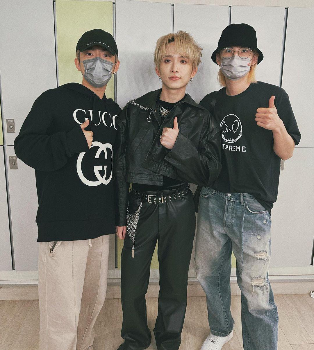 Edan和Jeremy結伴捧邱鋒澤場,並在後台合照。