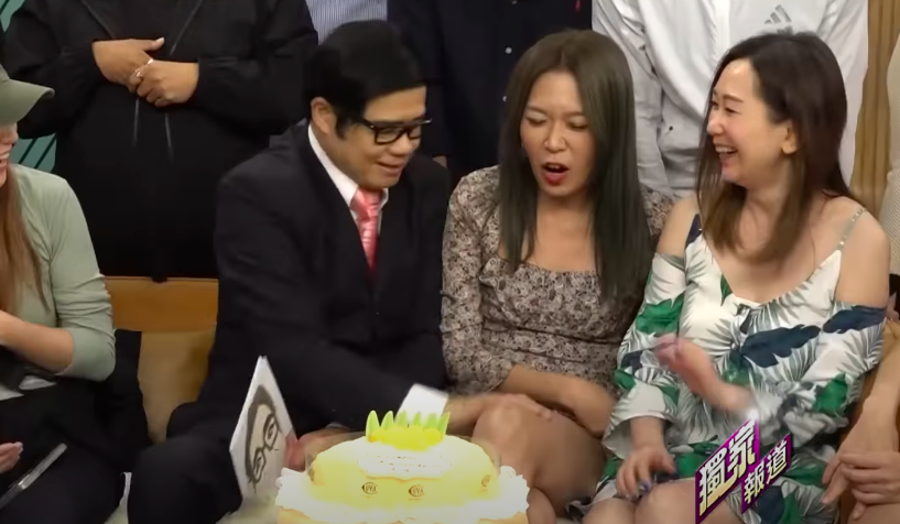 安德尊真係一嘢打落宋芝齡大髀(TVB娛樂新聞台截圖)