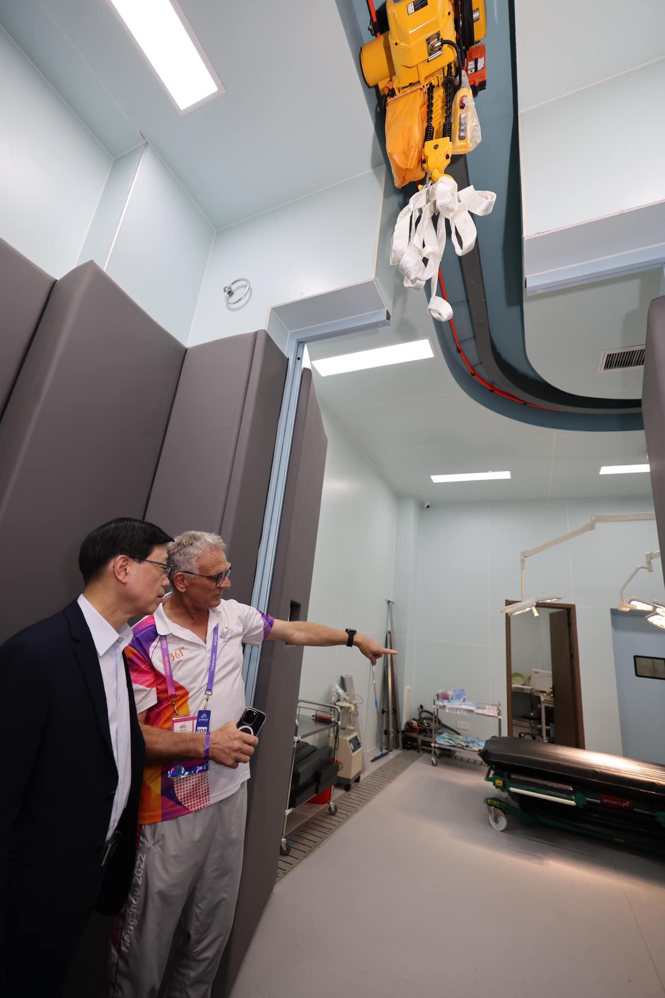 杭州亞運|李家超參觀桐廬馬術中心 指香港是參與者亦是貢獻者