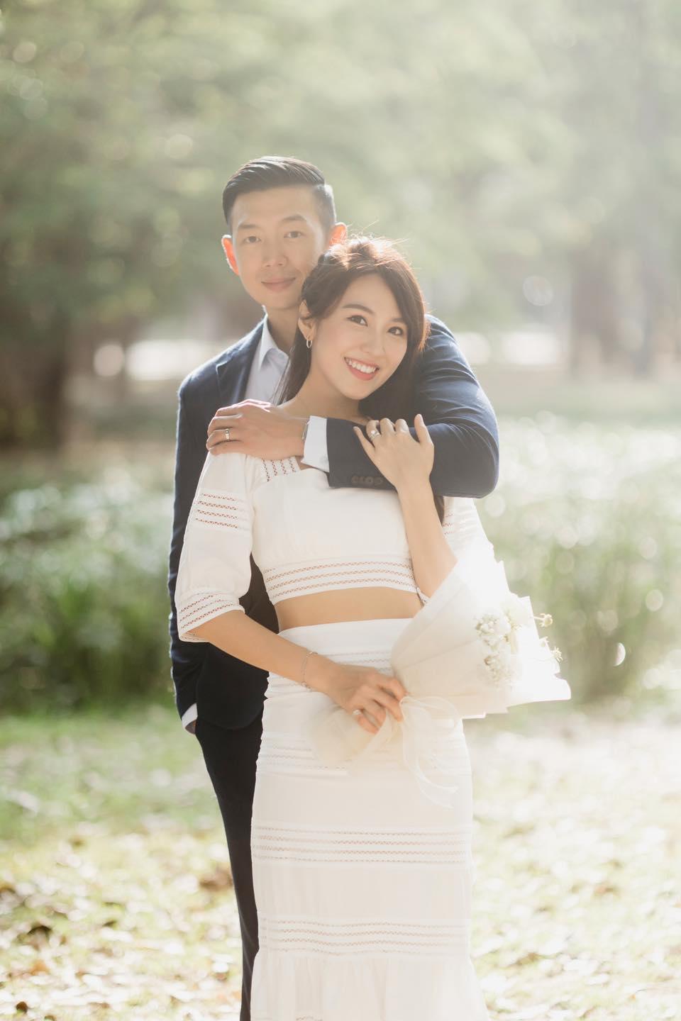 中信兄弟啦啦隊成員Peggy黃沛祺結婚,公開甜蜜合照。(Peggy黃沛祺 IG)
