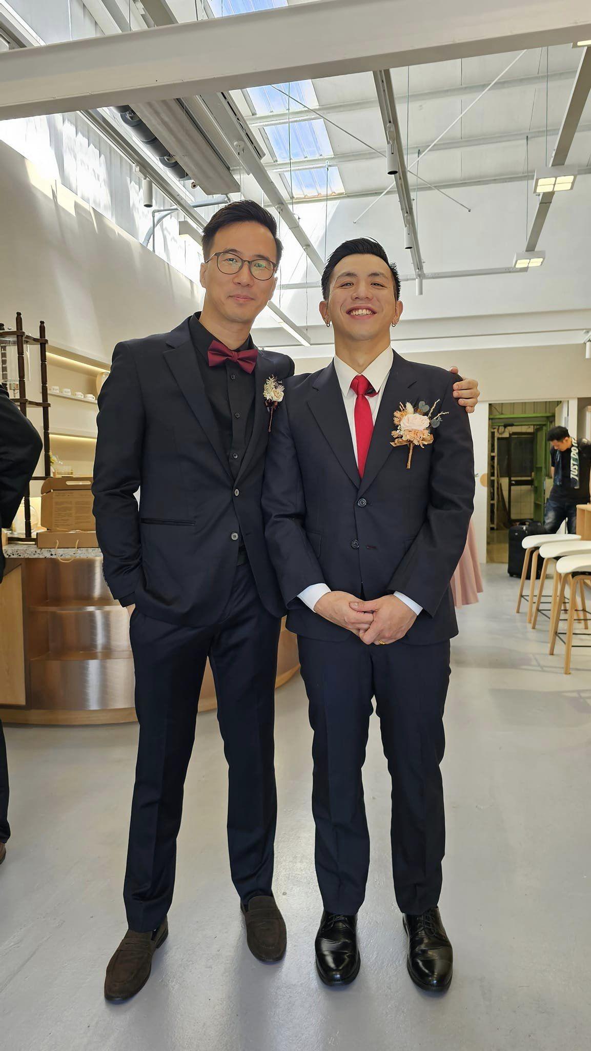 王醫生稱讚「豪哥」創業、迎娶美麗新娘,精彩地活著。(王樹偉fb)