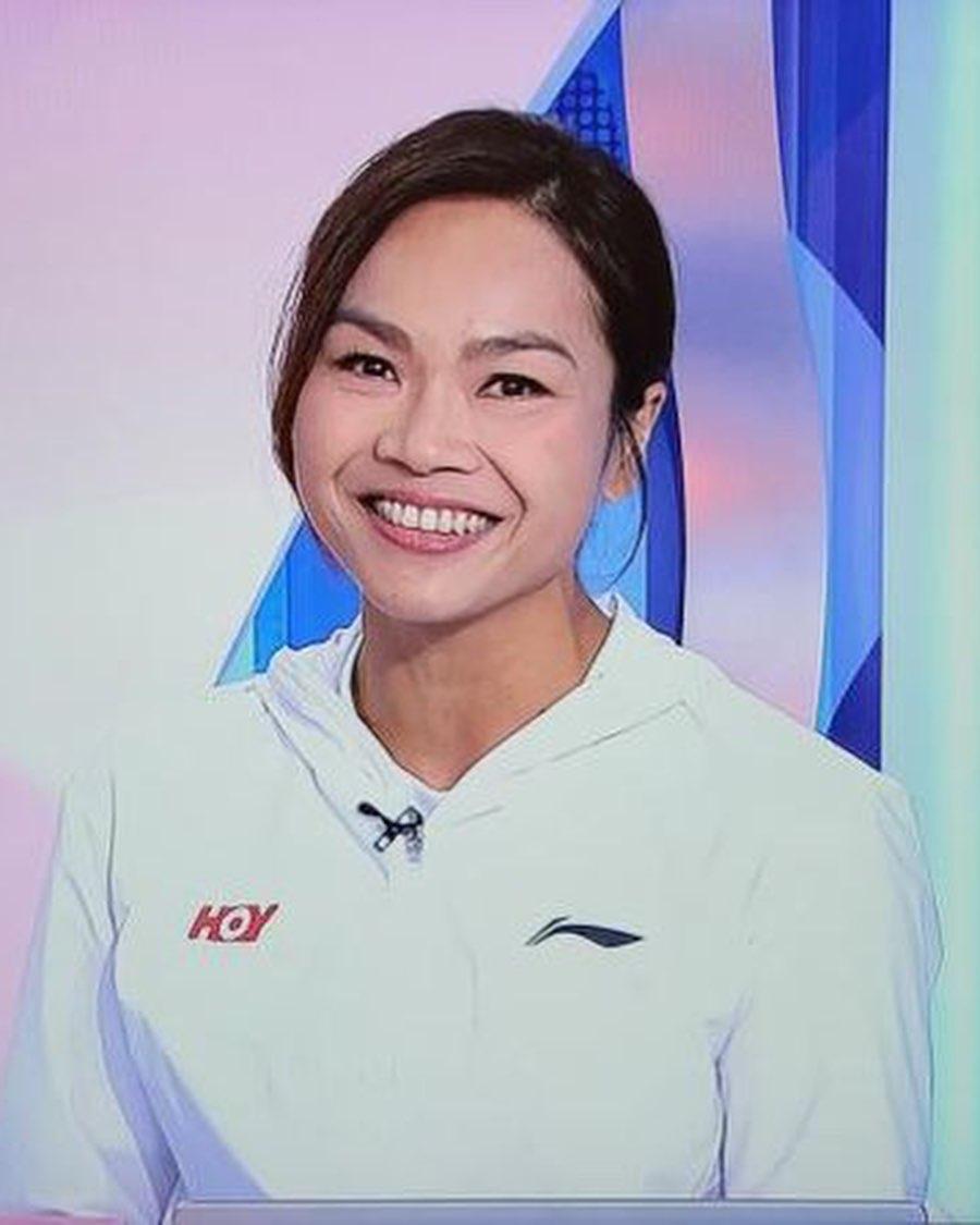 「牛下女車神」李慧詩邀請網民評選最佳造型。(李慧詩fb圖片)