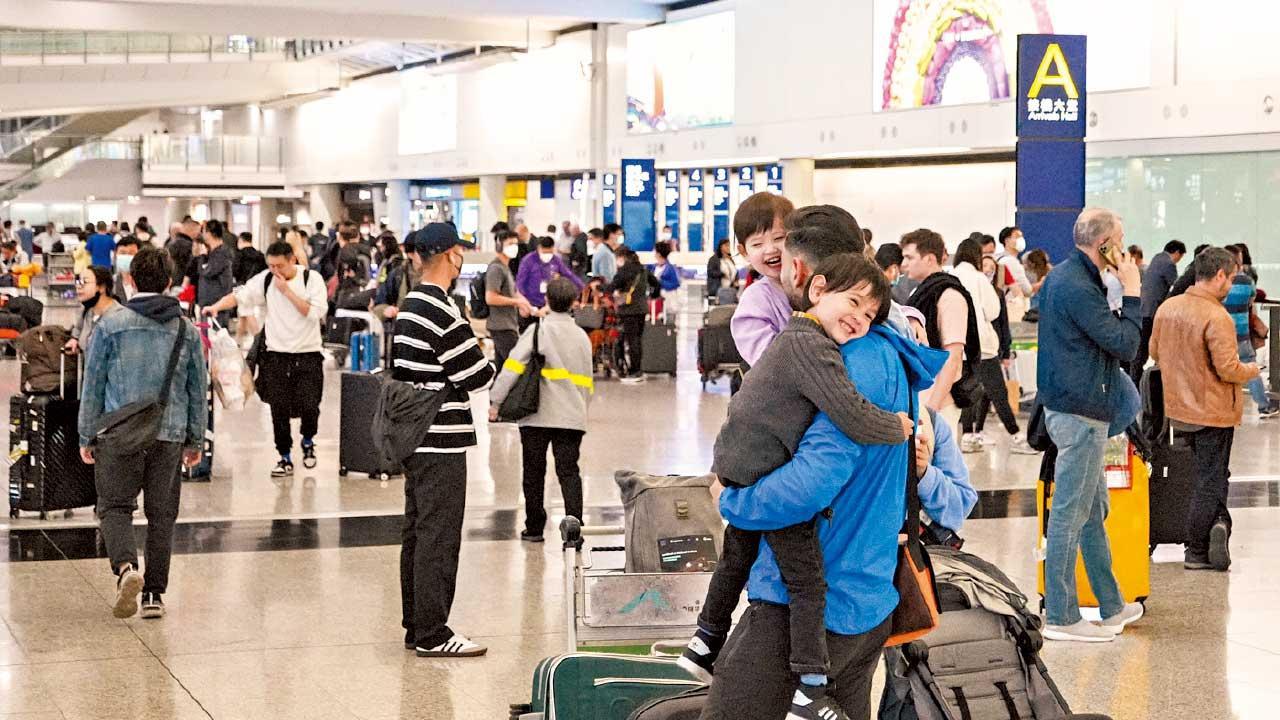 姚柏良料中秋國慶假期有100萬內地旅客訪港 以自由行為主