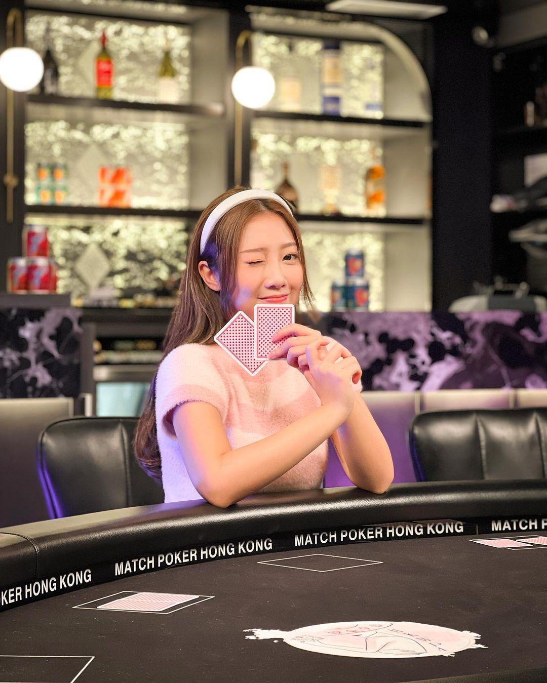 J2女神陳欣茵身高約157cm。(陳欣茵IG)