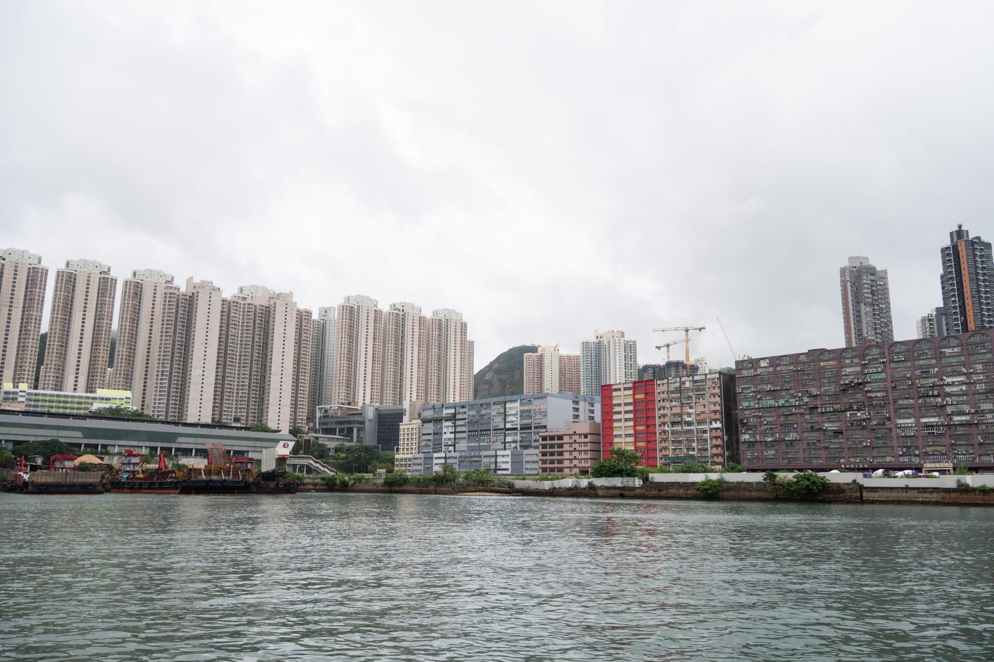 立法會「A4聯盟」倡議興建「九東雲巴」跨海橋 初步估算造價70億(陳奕釗攝)