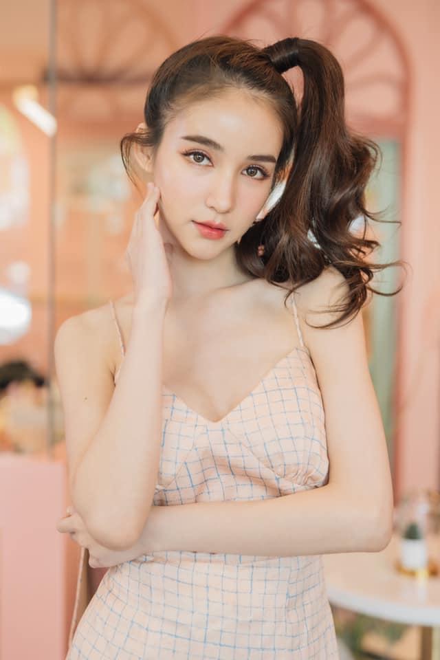 泰國最靚跨性別人士Yoshi(Rinrada Thurapan) IG252萬追蹤(Rinrada Thurapan IG)