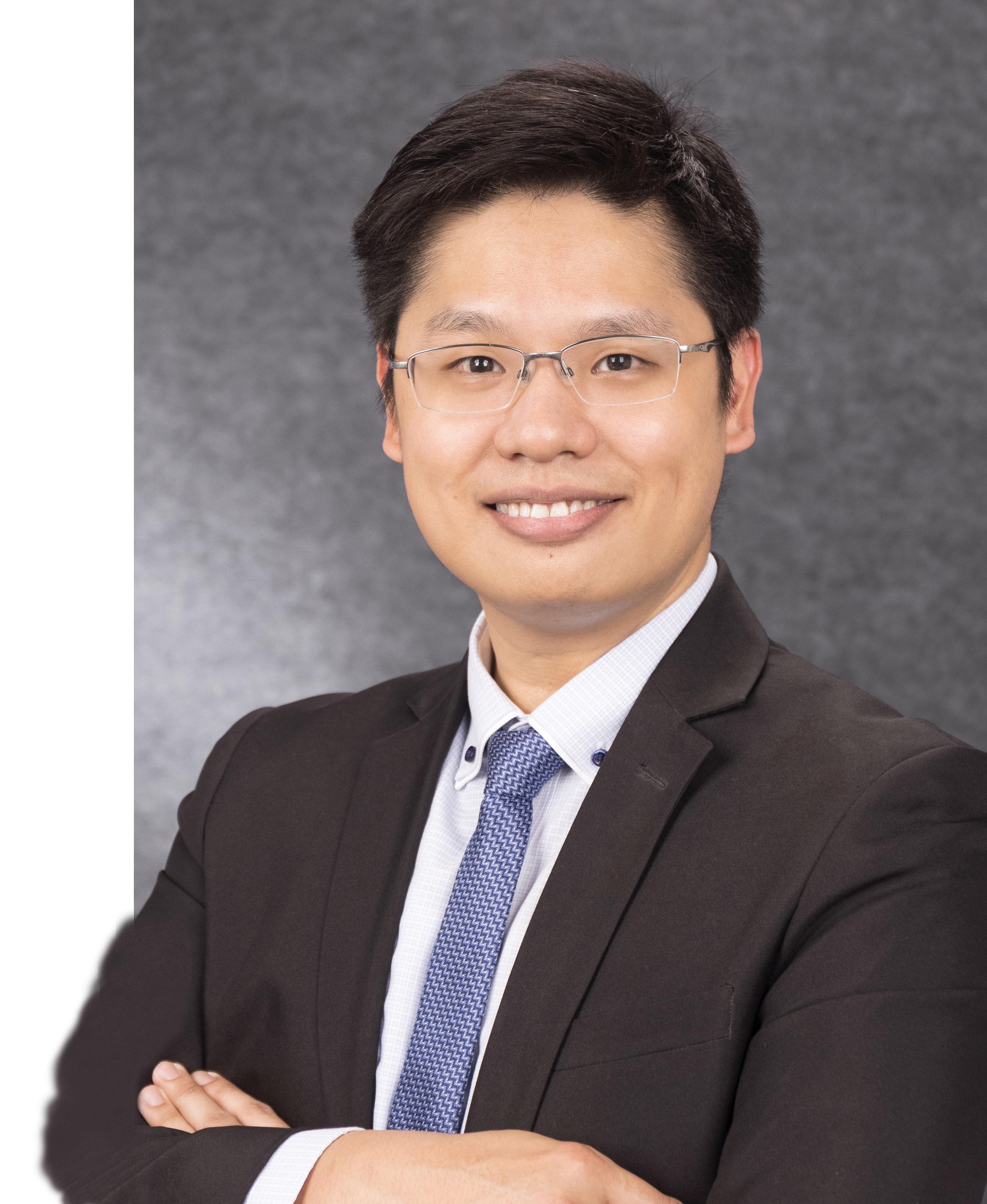 「鬍子健康基金會」成員、泌尿外科專科醫生李卓暉