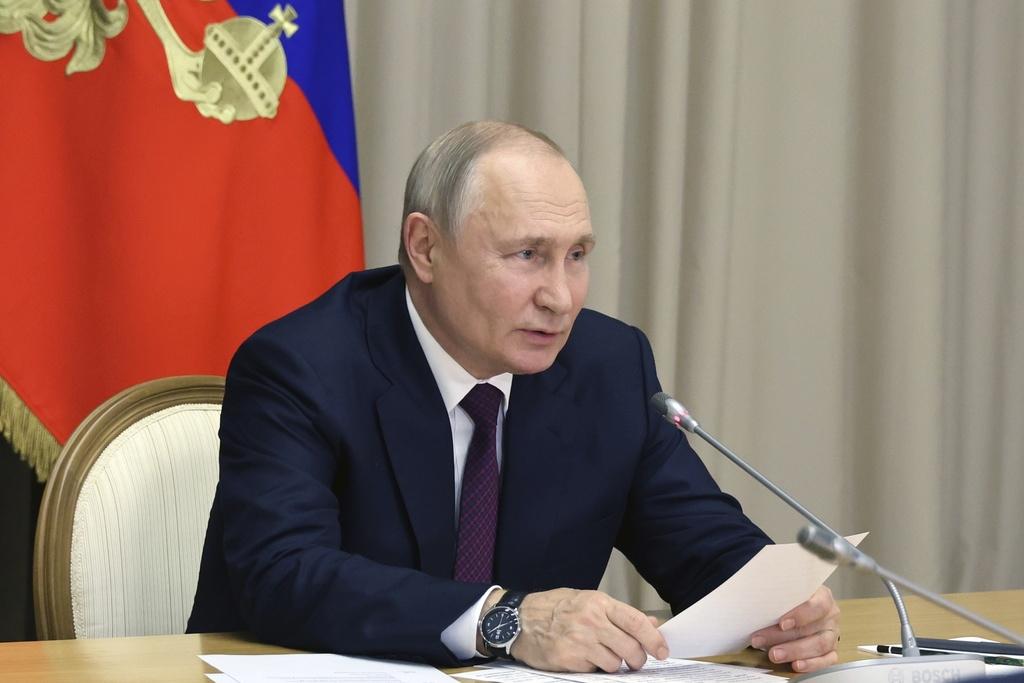 普京替身|普京近期公開露面照片。(美聯社、互聯網)