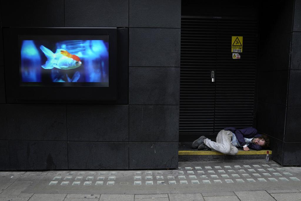 英國就業|英國打工仔去年平均請7.8日病假 創13年新高。(美聯社、路透社、互聯網)