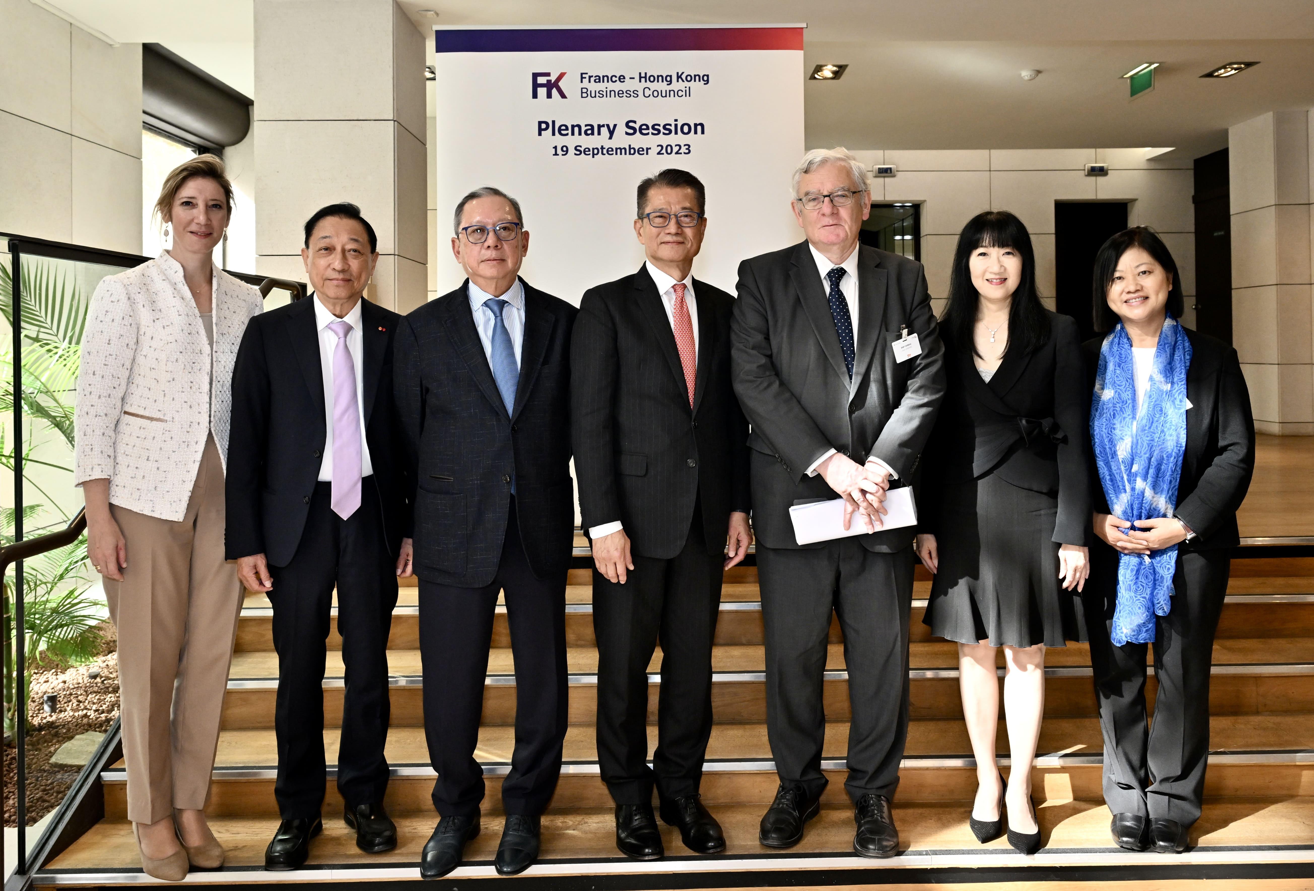 陳茂波出席香港──法國商務委員會會議(政府新聞處圖片)