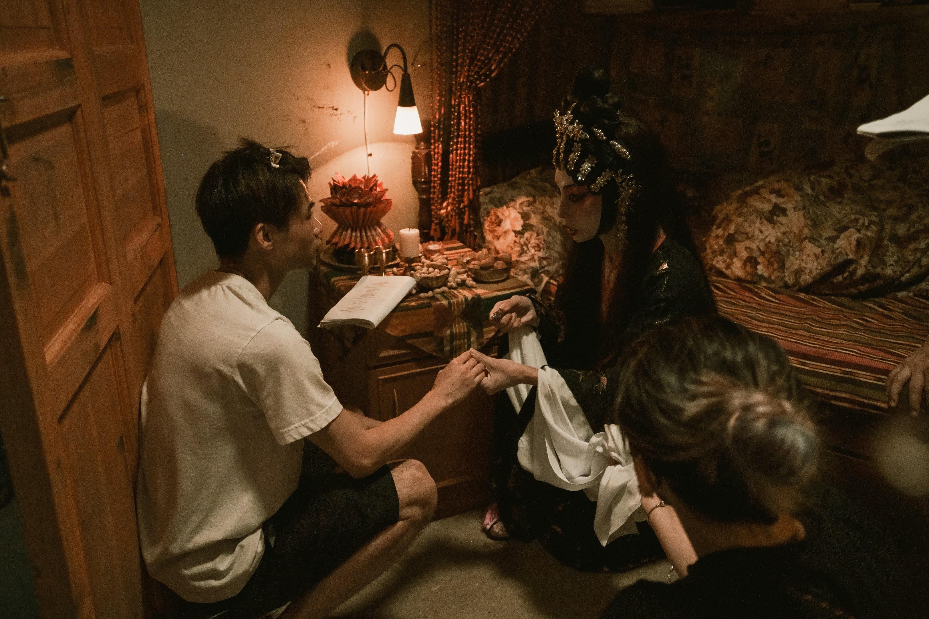 AK與白靈在《七月返歸》演母子,兩人的對手戲教人不寒而悚。