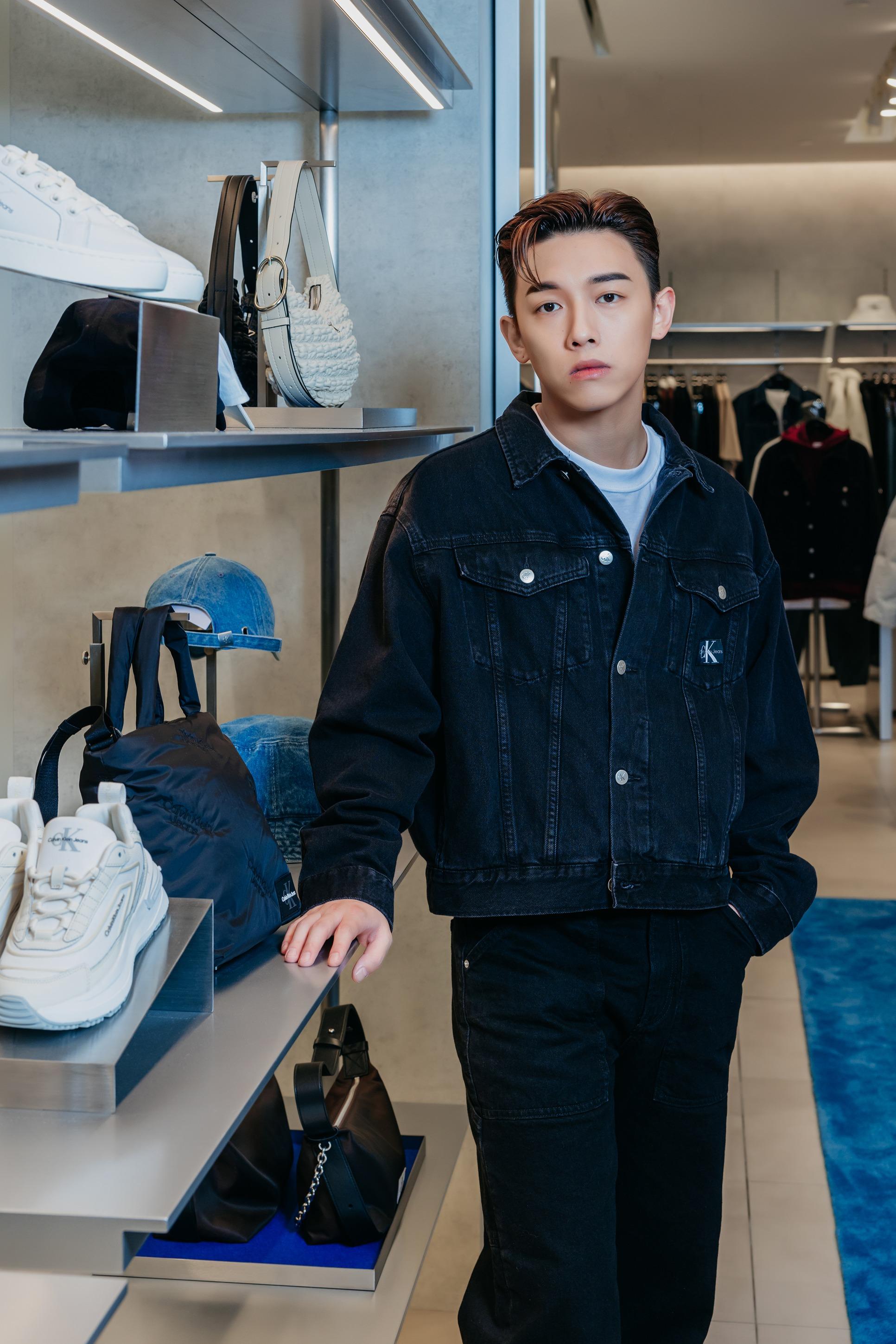 MC張天賦示範Calvin Klein秋季穿搭。