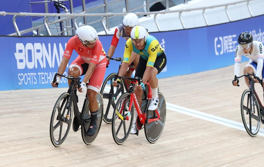 梁嘉儒出戰場地單車男子全能項目。(港協暨奧委會圖片)