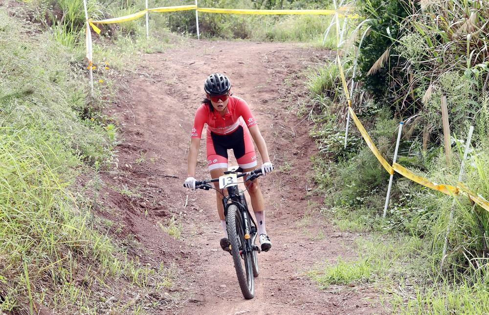 香港山地單車選手關旨君。(港協暨奧委會圖片)