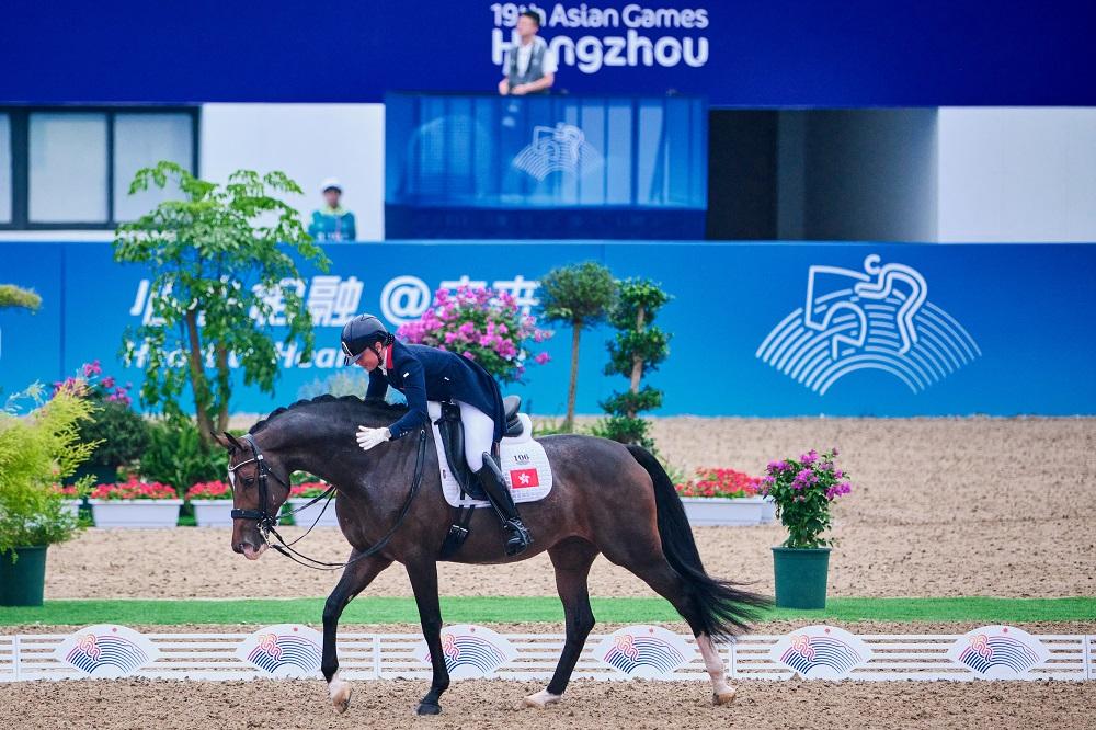 香港馬術盛裝舞步代表蕭頴瑩。(港協暨奧委會圖片)