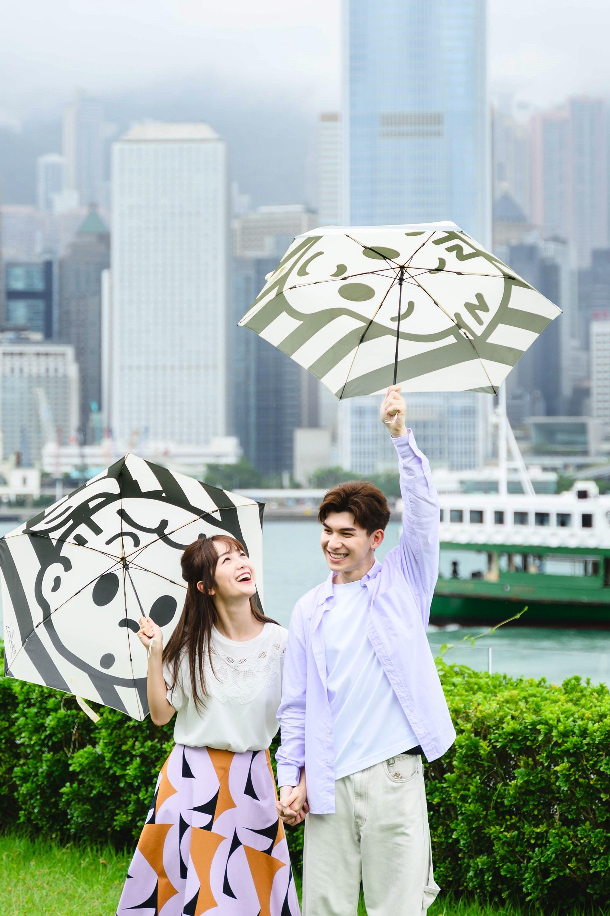 海港城再與OSAMU GOODS合作 推出輕盈折疊雨傘
