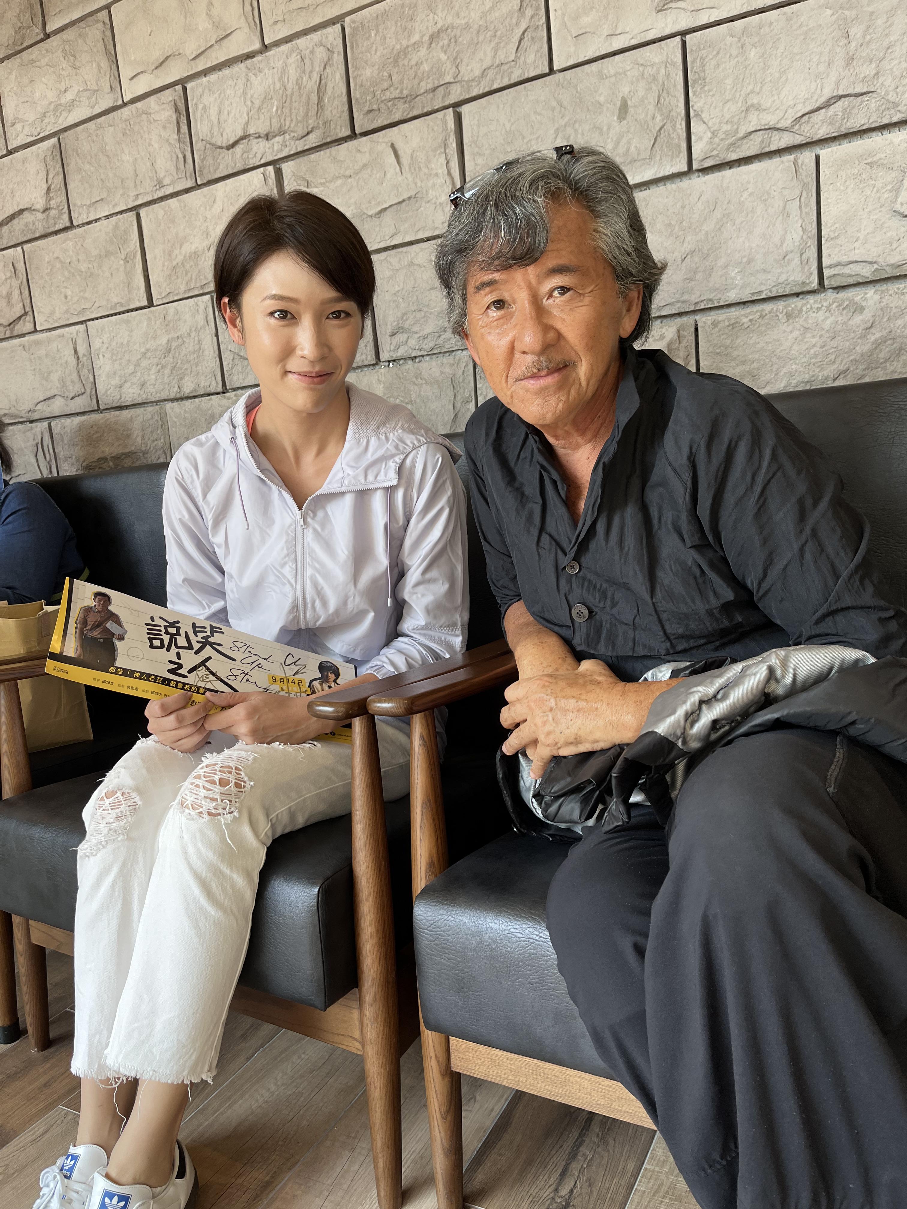 蔣祖曼為《說笑之人》謝票時巧遇林子祥。