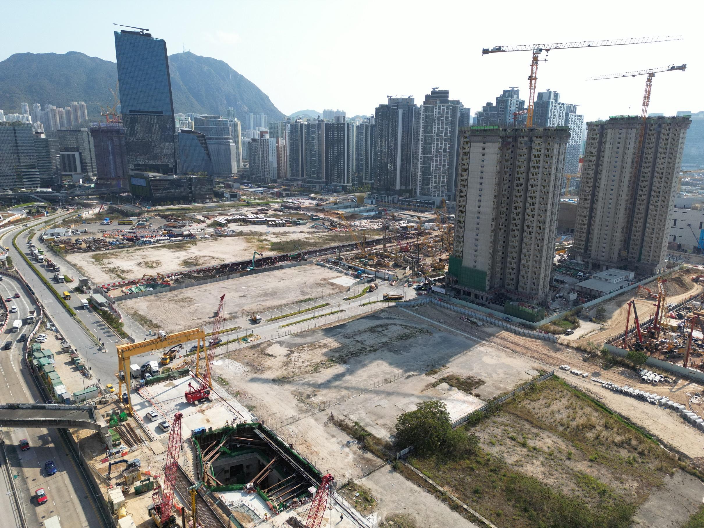 樓市走勢|施永青神預言發展商要「蝕本賣樓」 地價確認下行趨勢