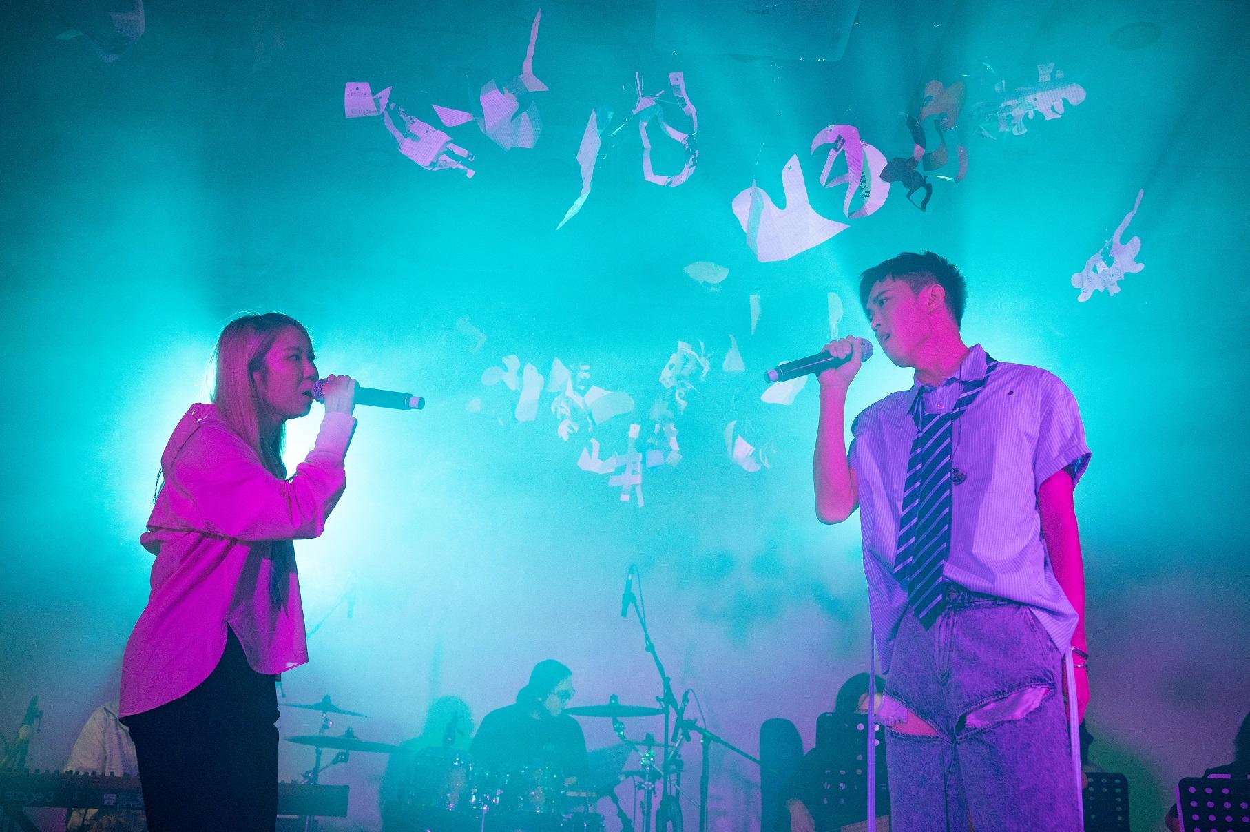 顧定軒舉行首個個人演唱會,請來謝芊彤擔任熹賓。